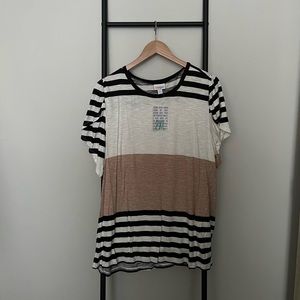 LLR Olive Tulip Sleeve Tee